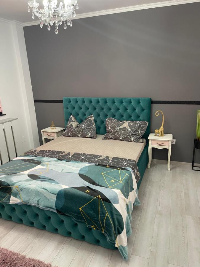 Tamara'S Place Римніку-Вилча Екстер'єр фото